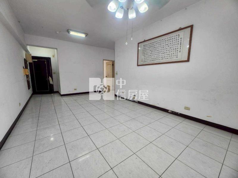 楊梅瑞梅國小電梯大三房房屋室內格局與周邊環境