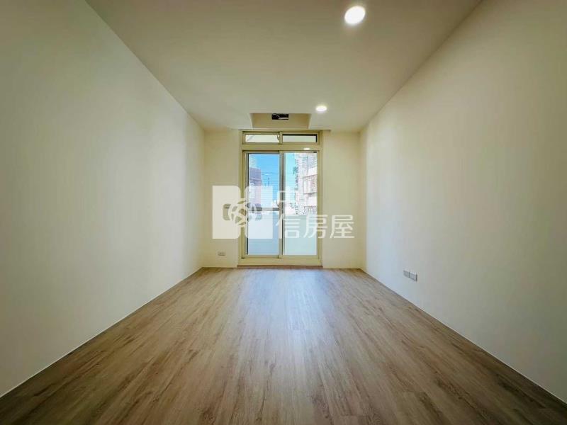 榮民路 全新整理美三房房屋室內格局與周邊環境