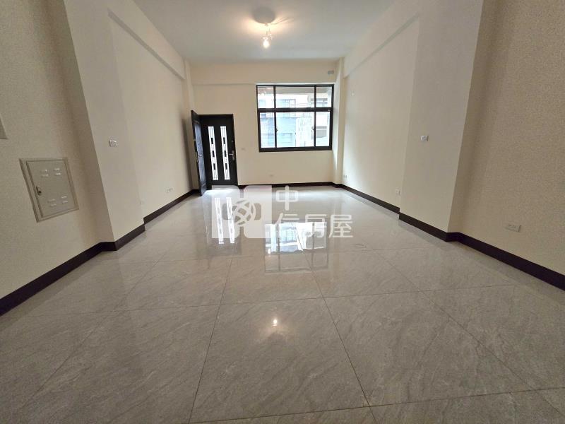 草漯全新電梯透天(前院有車庫)房屋室內格局與周邊環境