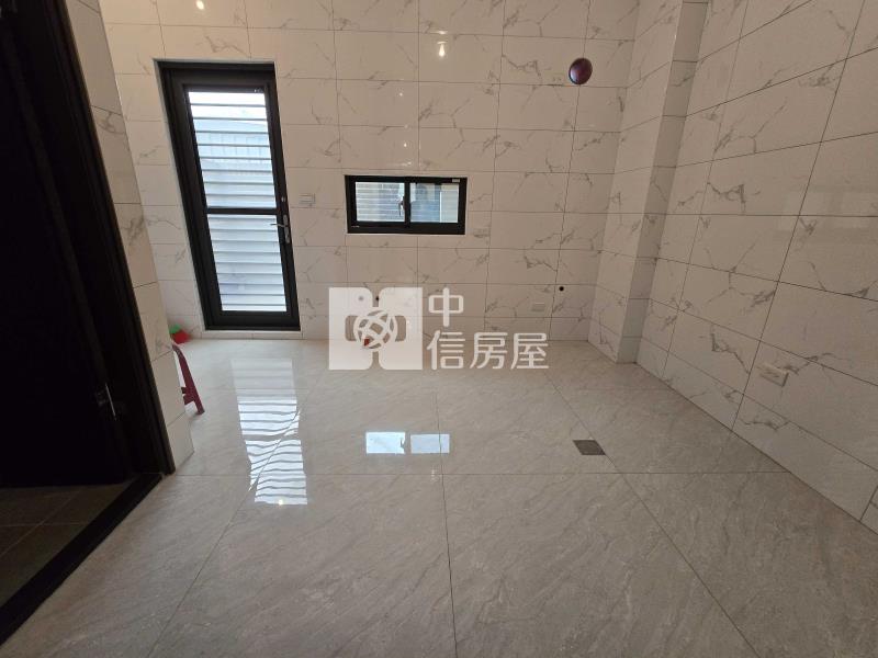 草漯全新電梯透天(前院有車庫)房屋室內格局與周邊環境