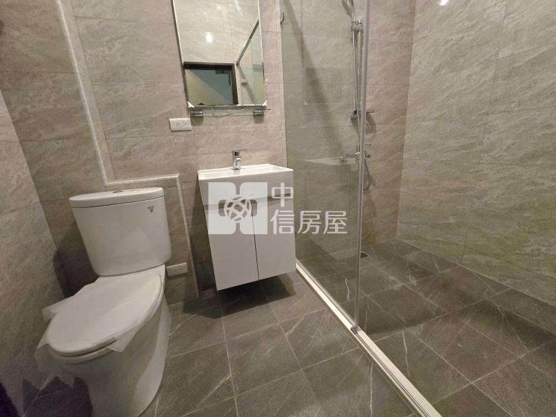 草漯全新電梯透天(前院有車庫)房屋室內格局與周邊環境