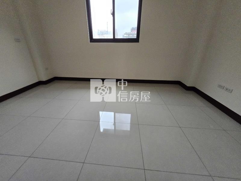 草漯全新電梯透天(前院有車庫)房屋室內格局與周邊環境