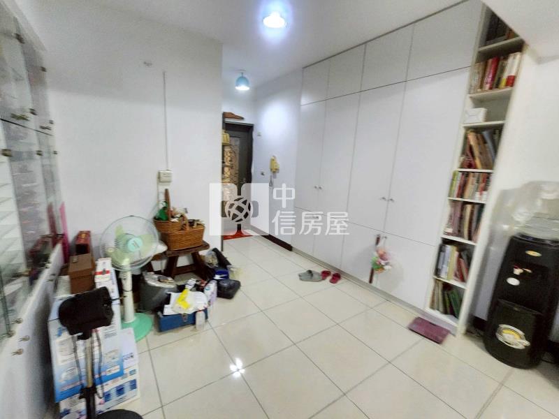 平鎮祥安國小漂亮日出美寓4-5樓房屋室內格局與周邊環境