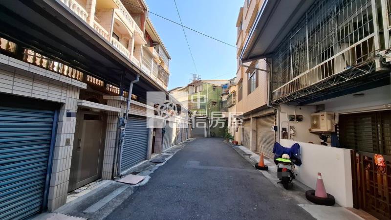 草屯甜甜低總價活路透天房屋室內格局與周邊環境