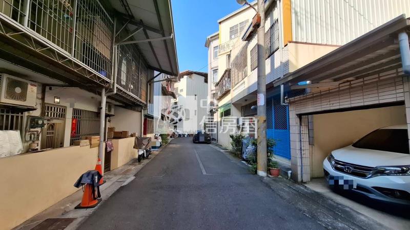 草屯甜甜低總價活路透天房屋室內格局與周邊環境