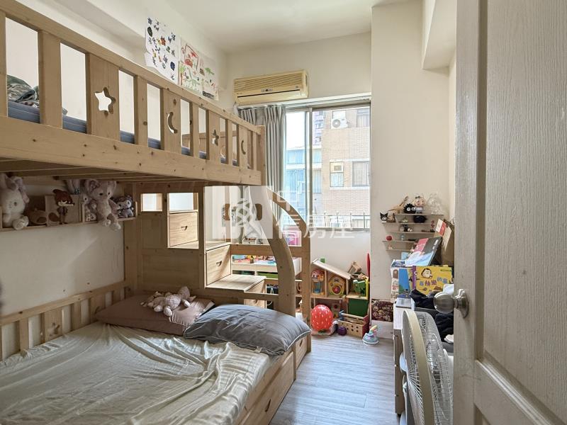 惠宇桂冠3房平車★中國醫學士商圈房屋室內格局與周邊環境