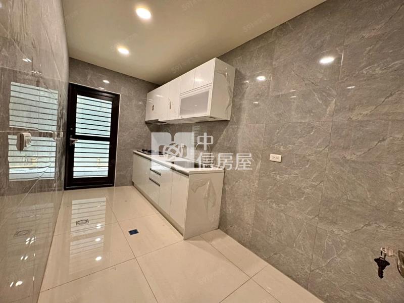 【安家】內壢工業區旁雙主卧透天房屋室內格局與周邊環境