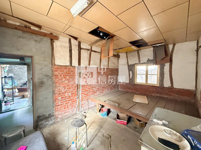 後壁新港東乙建送平房房屋室內格局與周邊環境