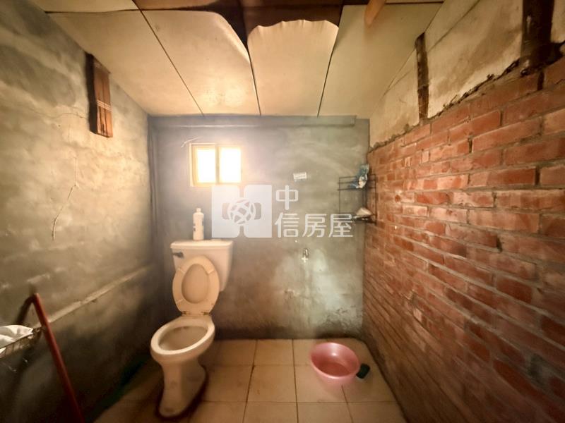 後壁新港東乙建送平房房屋室內格局與周邊環境