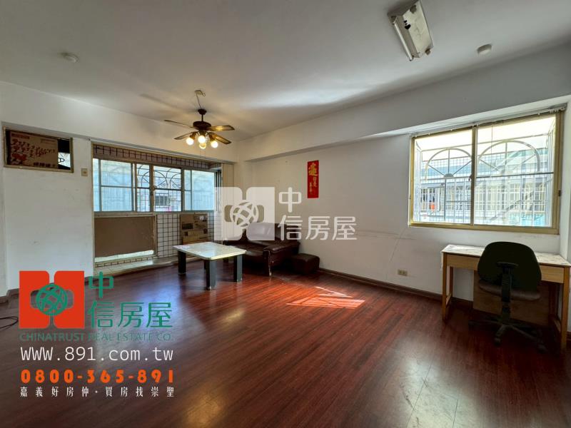 市中心國華街2房房屋室內格局與周邊環境