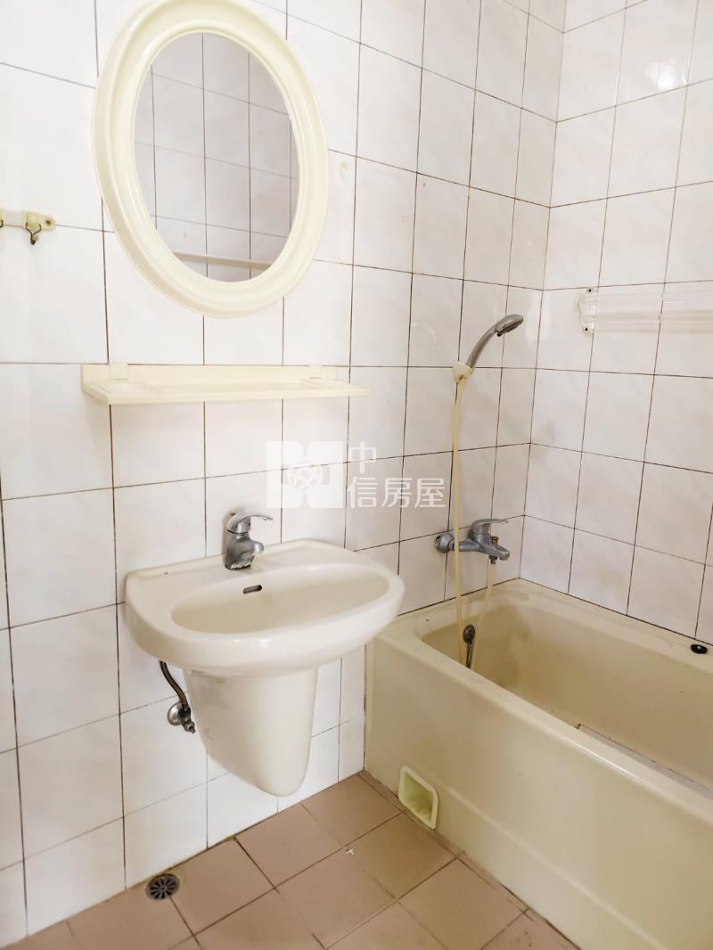 東區復興國中小明亮2房房屋室內格局與周邊環境