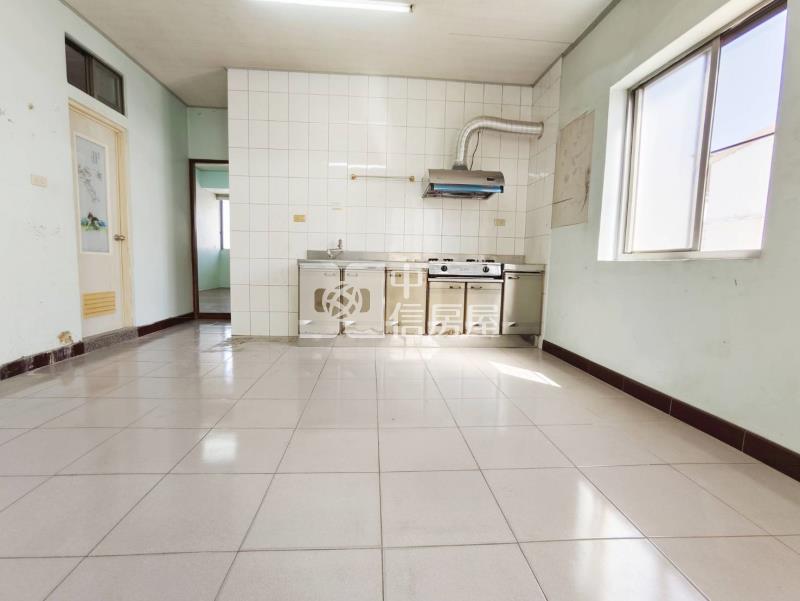 東區復興國中小明亮2房房屋室內格局與周邊環境