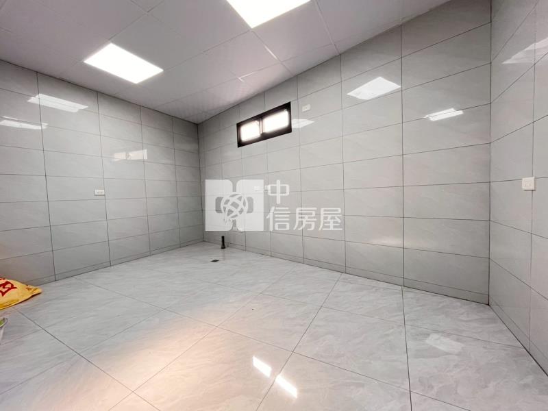 斗南國小旁全新整理車位透天房屋室內格局與周邊環境