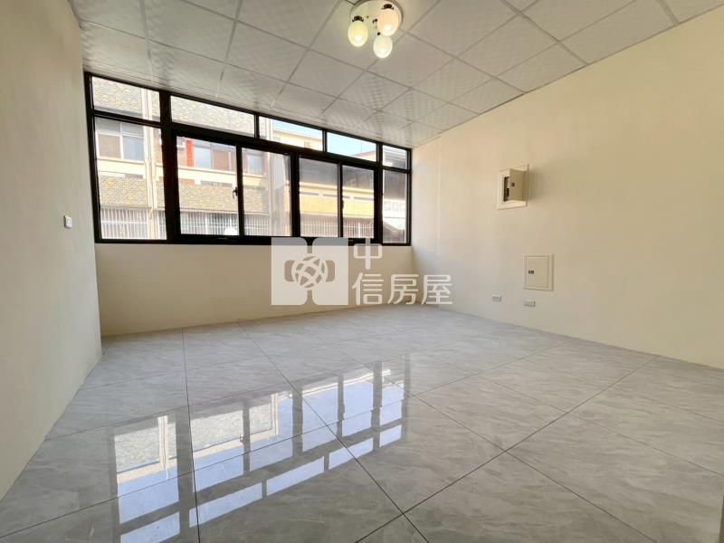 斗南國小旁全新整理車位透天房屋室內格局與周邊環境