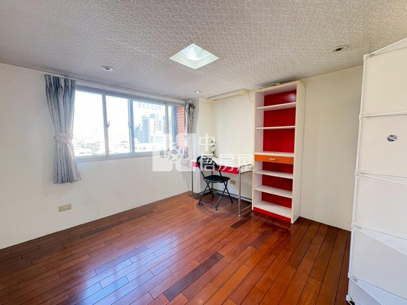 專簽工學商圈邊間採光大兩房房屋室內格局與周邊環境