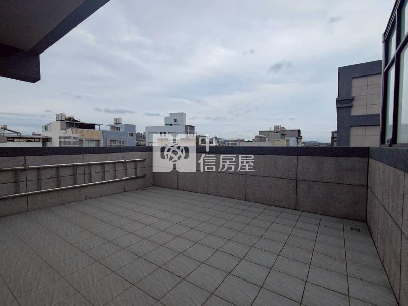 湖口市場輕屋齡美別墅房屋室內格局與周邊環境