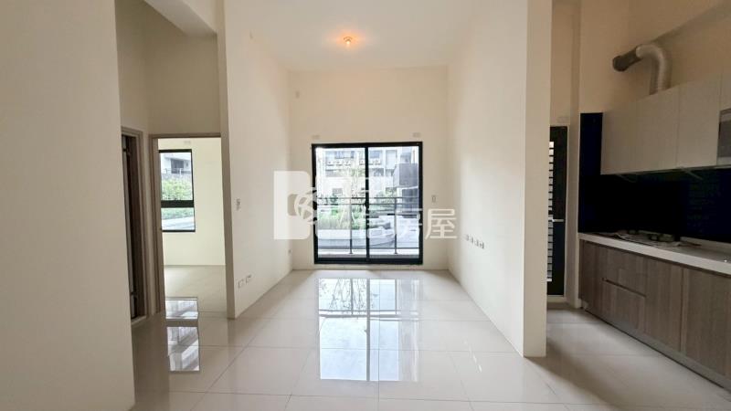 昌祐大薪計劃一樓挑高戶平車房屋室內格局與周邊環境