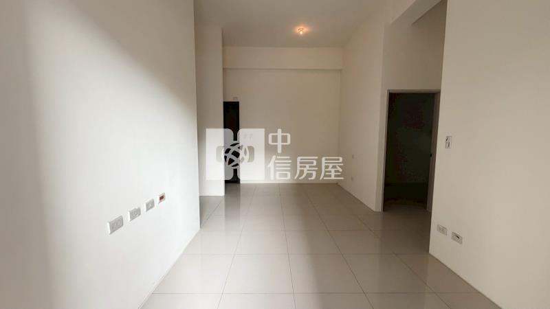 昌祐大薪計劃一樓挑高戶平車房屋室內格局與周邊環境