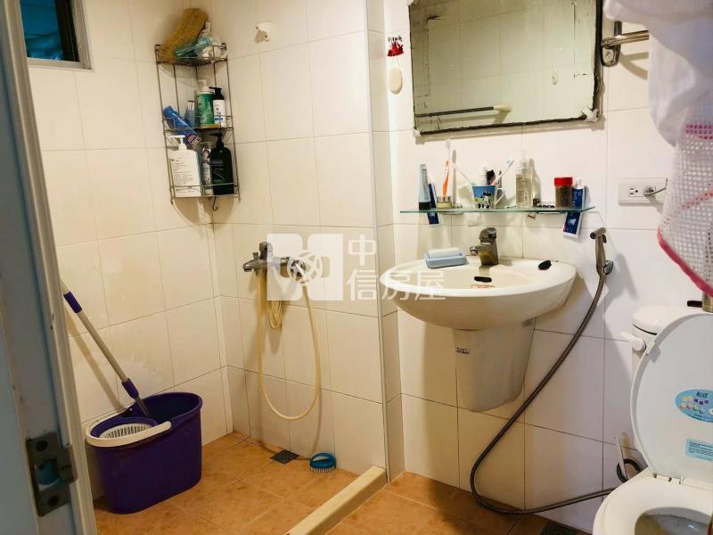 亞灣捷運,輕軌2房房屋室內格局與周邊環境