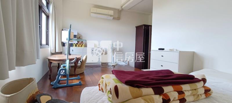 礁溪市區豪華獨棟別墅房屋室內格局與周邊環境