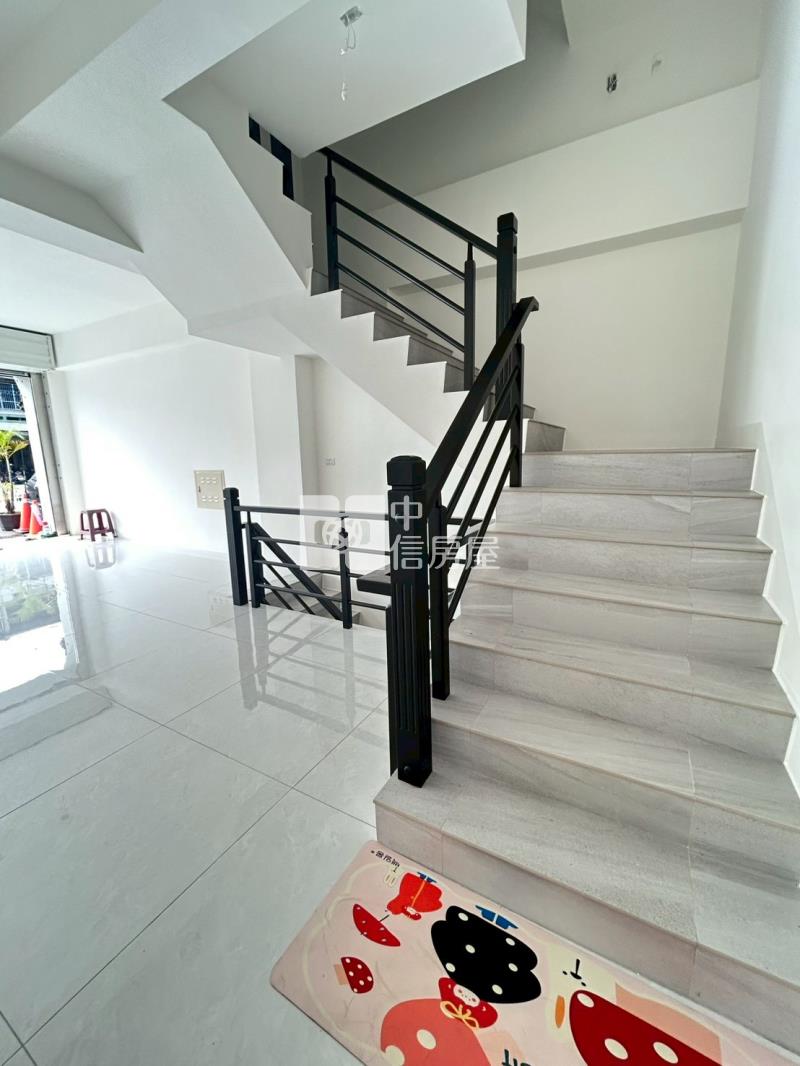 斗六文化路全新店住房屋室內格局與周邊環境