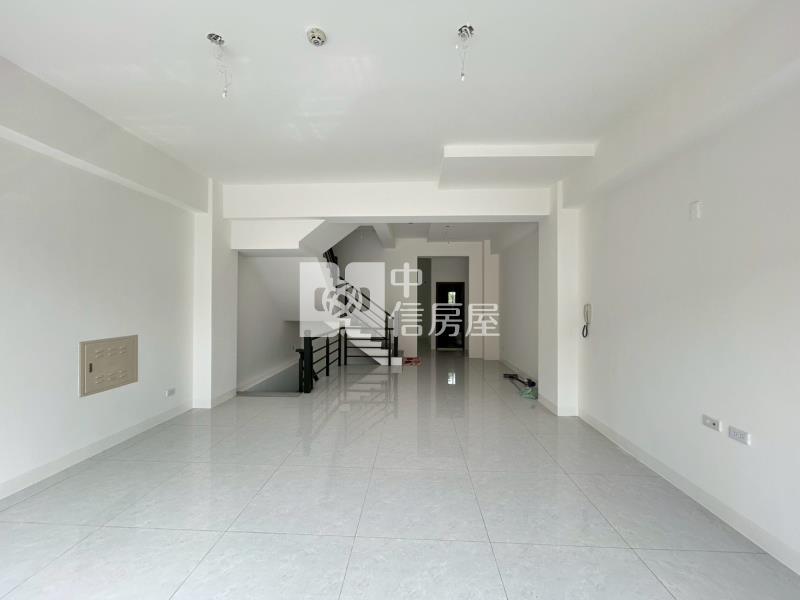 斗六文化路全新店住