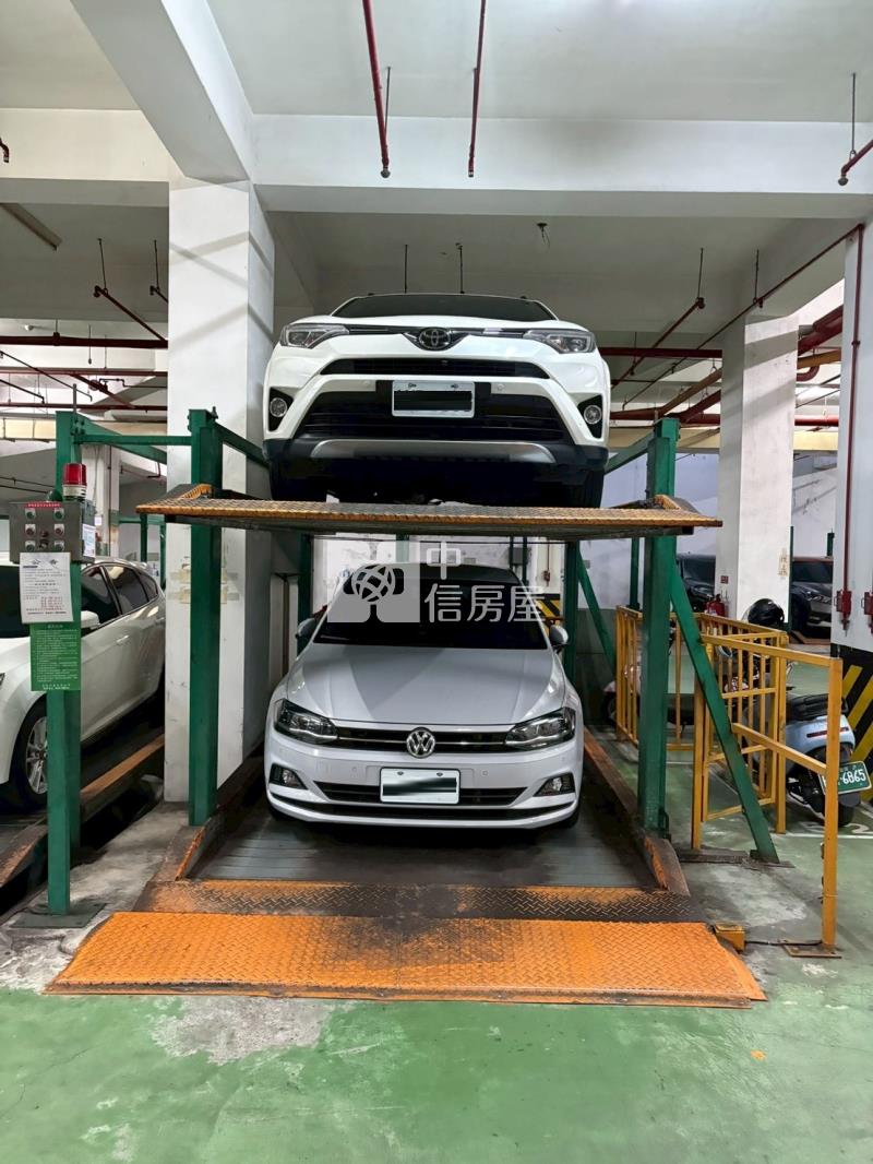 興安商圈採光三房車位房屋室內格局與周邊環境