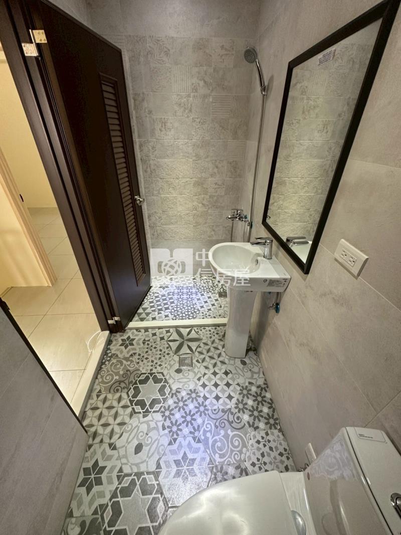 龍潭大同路優質透天房屋室內格局與周邊環境