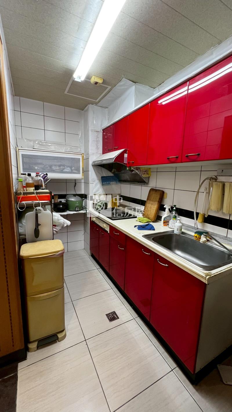 專-桃園鴻麒文中尊邸透天房屋室內格局與周邊環境