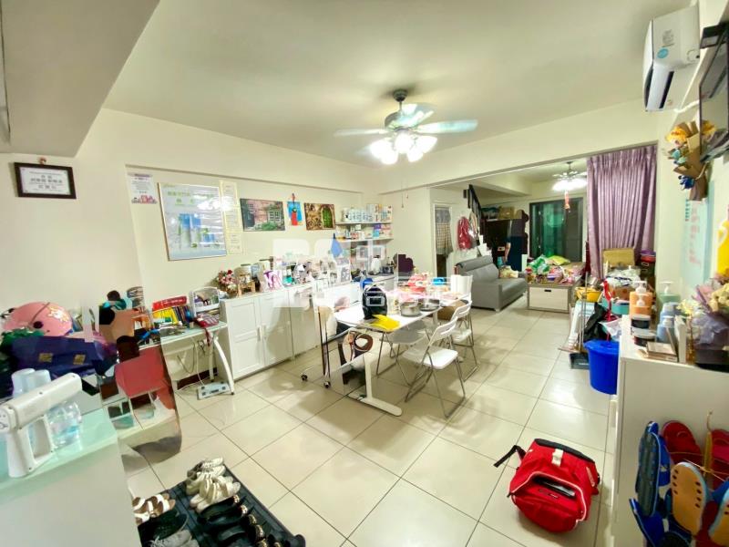 專任 -(詠隆第堡)太平震後輕屋齡美墅房屋室內格局與周邊環境