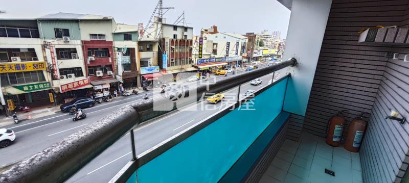 永康中華大道鑫店住+車位房屋室內格局與周邊環境