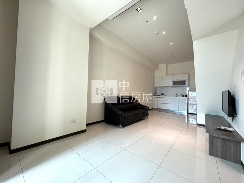 微笑雲品1+1房平車房屋室內格局與周邊環境