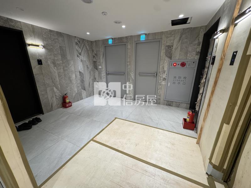 A18新大代代木三房車露臺戶房屋室內格局與周邊環境