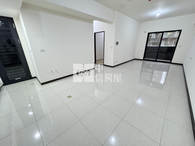 A18新大代代木三房車露臺戶房屋室內格局與周邊環境