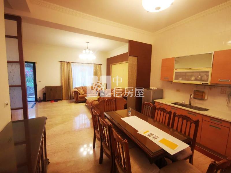 大社萬金路精美車墅透天厝房屋室內格局與周邊環境