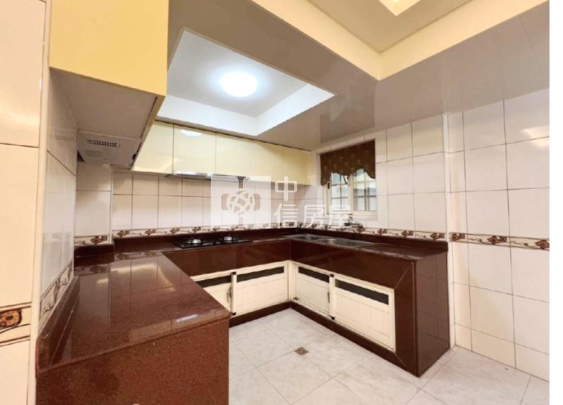 【新世紀】陽光山林別墅房屋室內格局與周邊環境