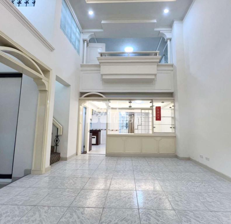 【新世紀】陽光山林別墅房屋室內格局與周邊環境