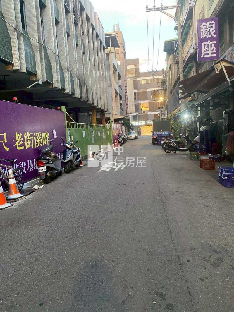 中壢新明市場金透店房屋室內格局與周邊環境