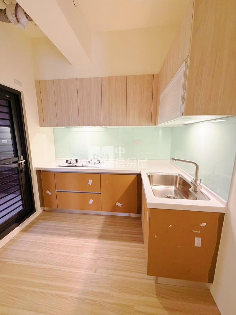 十二淳三房平車房屋室內格局與周邊環境