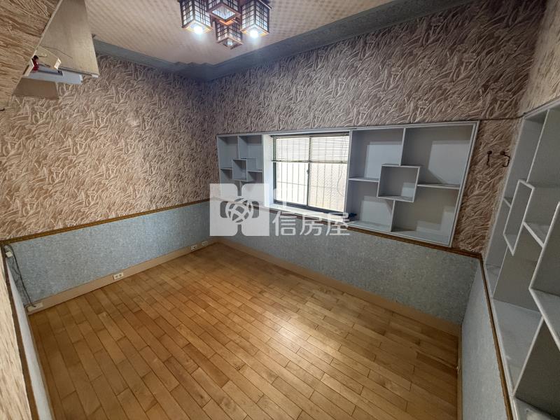 (捷運)崇德文心站-大樓價買透天房屋室內格局與周邊環境