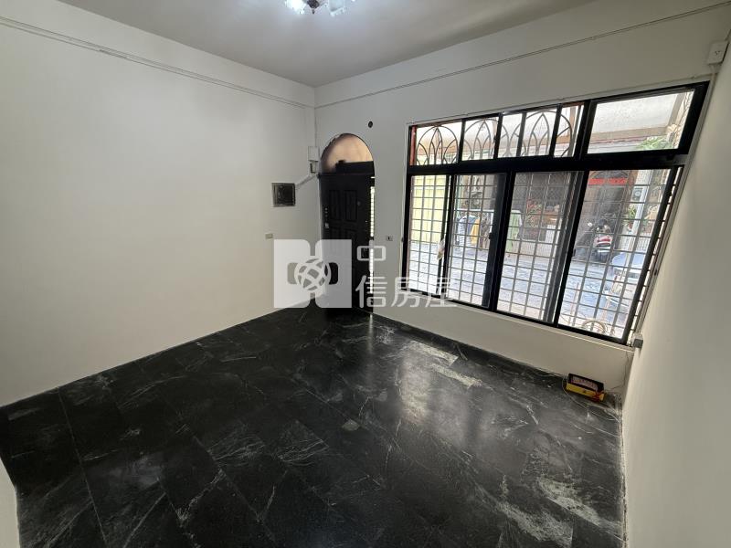 (捷運)崇德文心站-大樓價買透天房屋室內格局與周邊環境