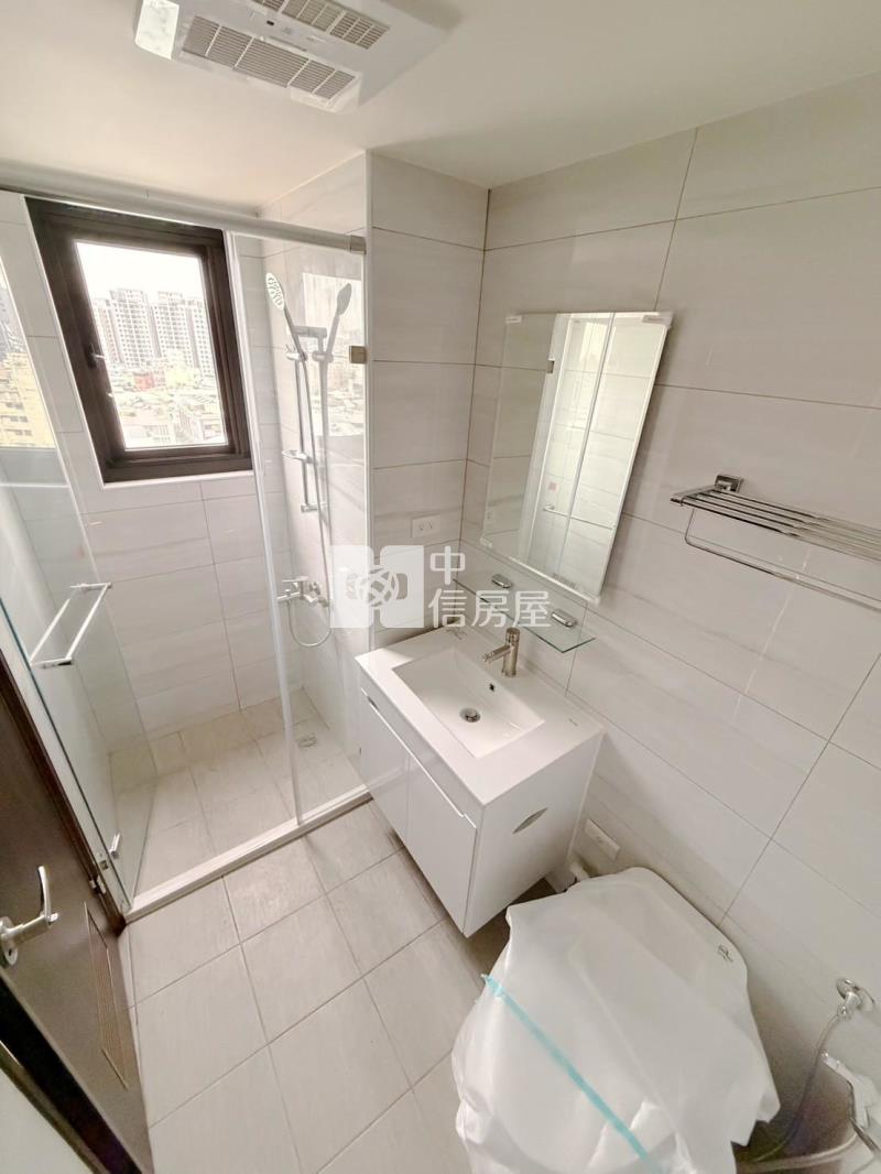 十二淳樹孝商圈三房平車房屋室內格局與周邊環境