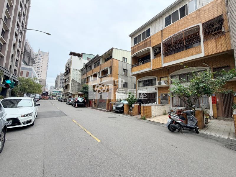 崇德文心站5房別墅房屋室內格局與周邊環境