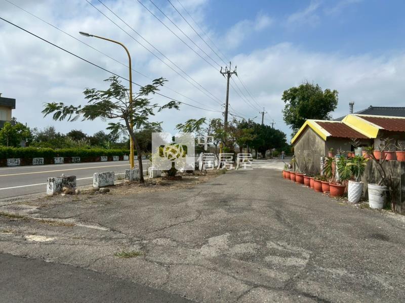 布袋觀光漁港商圈道路用地房屋室內格局與周邊環境