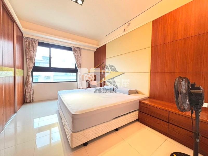 【星鑽】(專委)近台元AI園區縣政商圈低公設電梯大3房雙車房屋室內格局與周邊環境