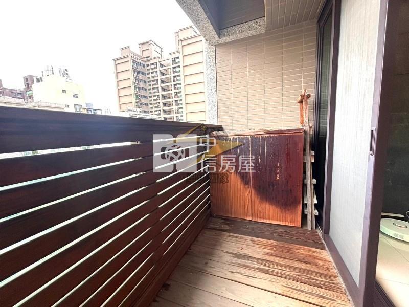 【星鑽】(專委)近台元AI園區縣政商圈低公設電梯大3房雙車房屋室內格局與周邊環境