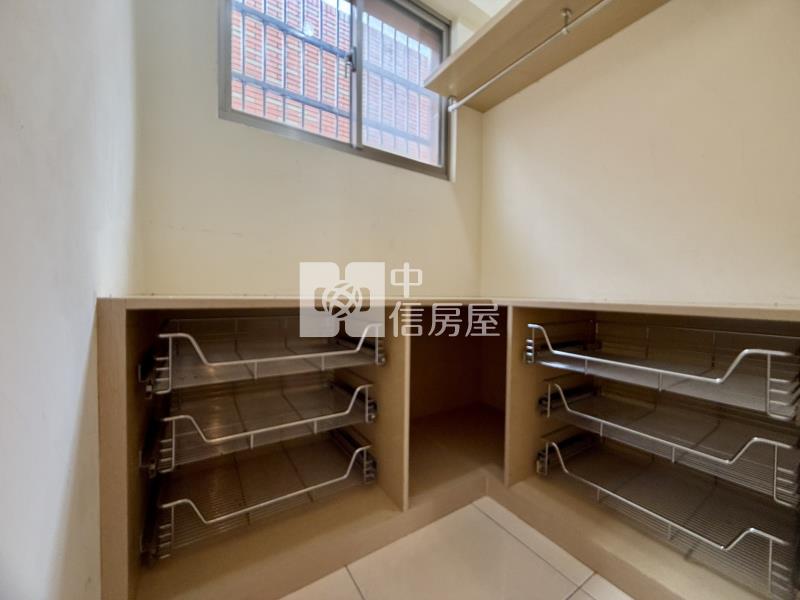 【安家】典藏馥園文化國小五房雙車別墅房屋室內格局與周邊環境