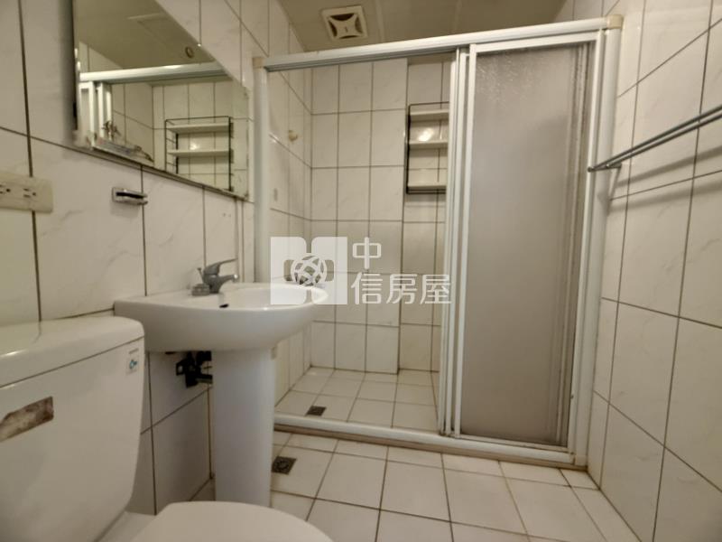 【安家】典藏馥園文化國小五房雙車別墅房屋室內格局與周邊環境