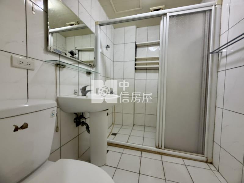 【安家】典藏馥園文化國小五房雙車別墅房屋室內格局與周邊環境