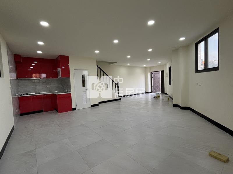 平鎮北勢國小整新透天房屋室內格局與周邊環境